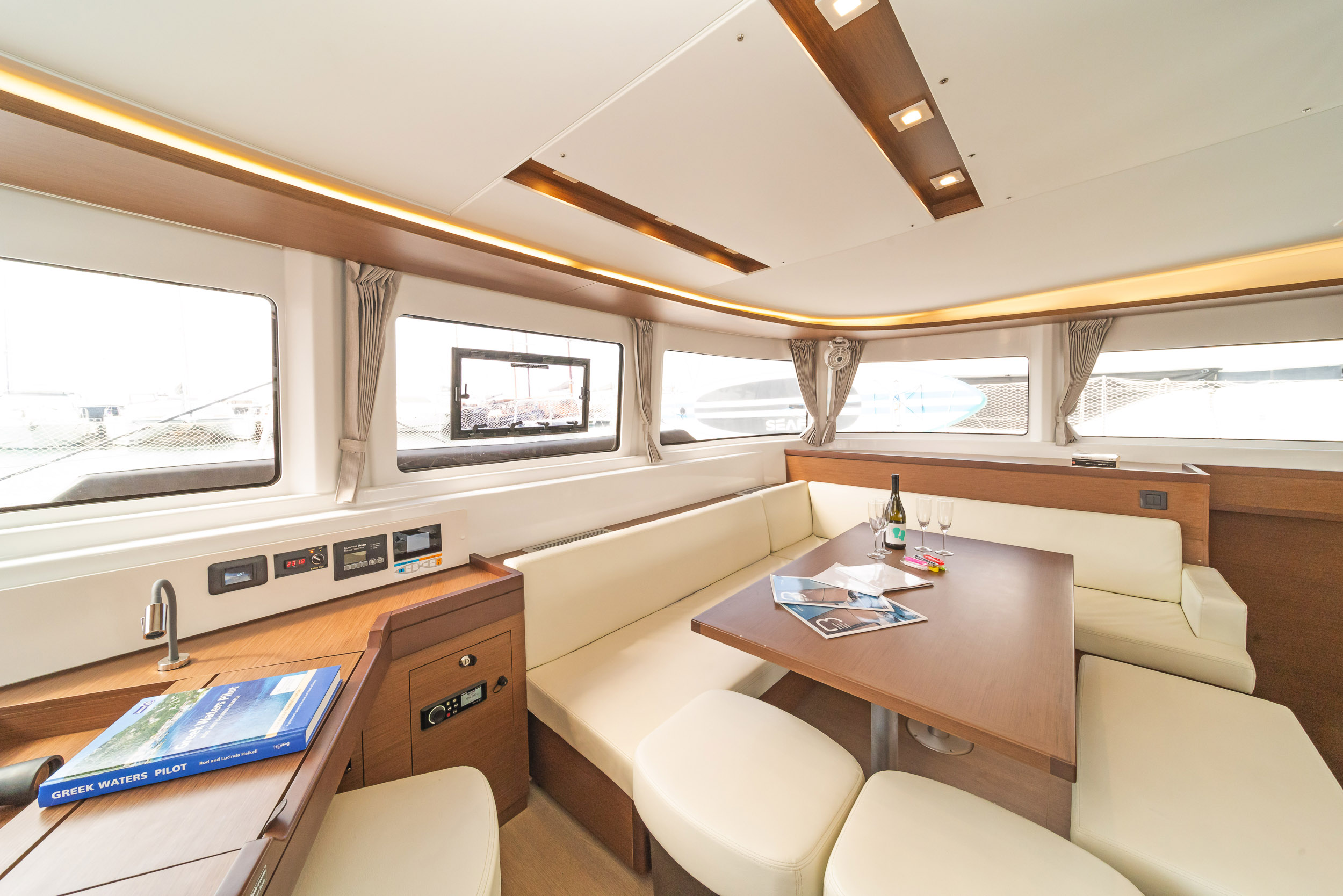 Lagoon 46 - 4 + 2 cab. — photo 14