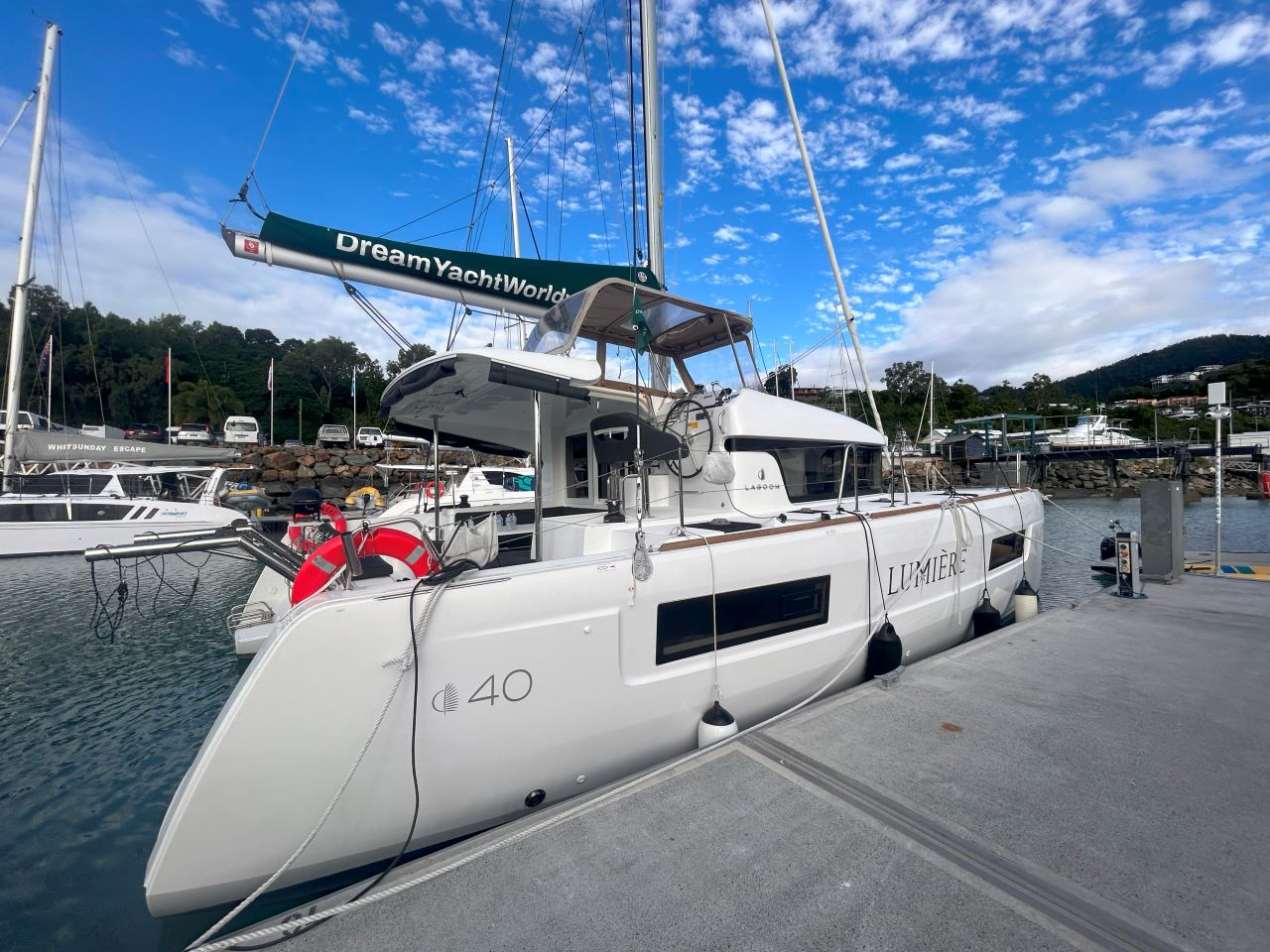 Lagoon 40 - 4 cab. — photo 1