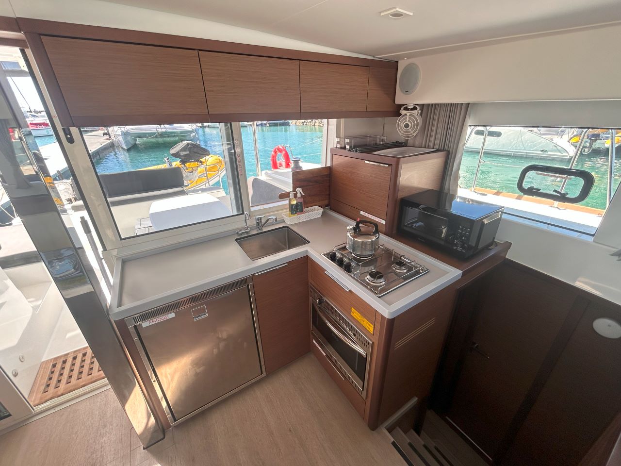 Lagoon 40 - 4 cab. — photo 8