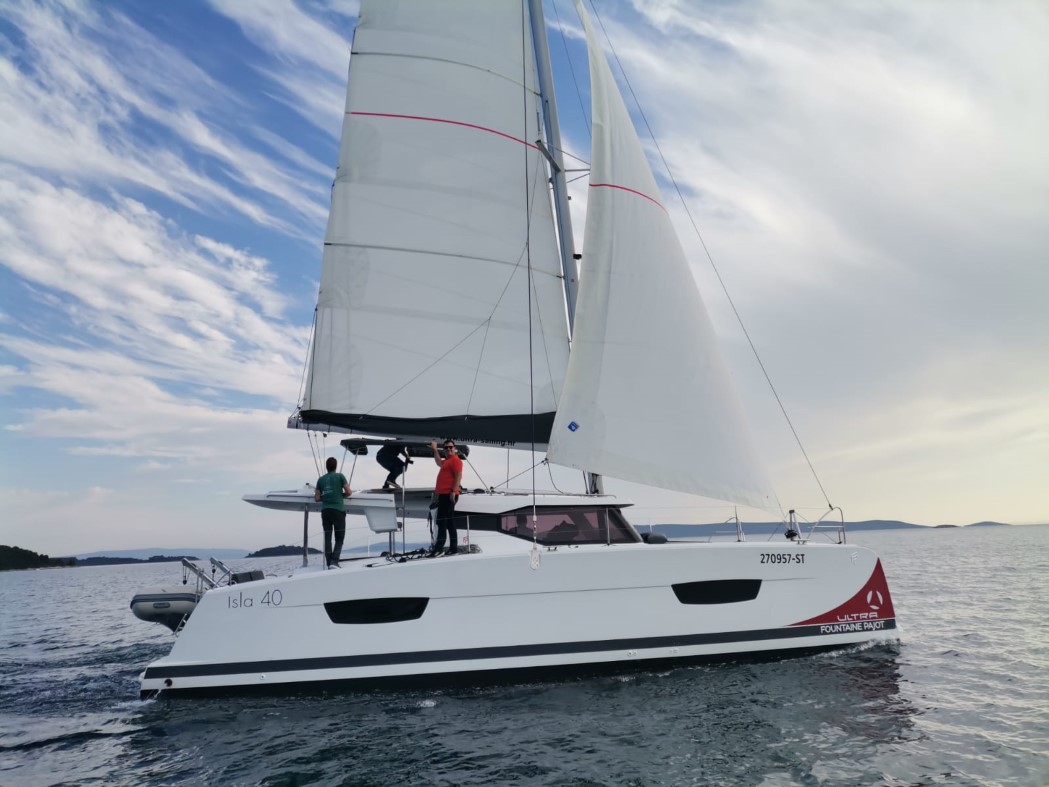 Fountaine Pajot Isla 40 - 4 + 1 cab. — photo 1