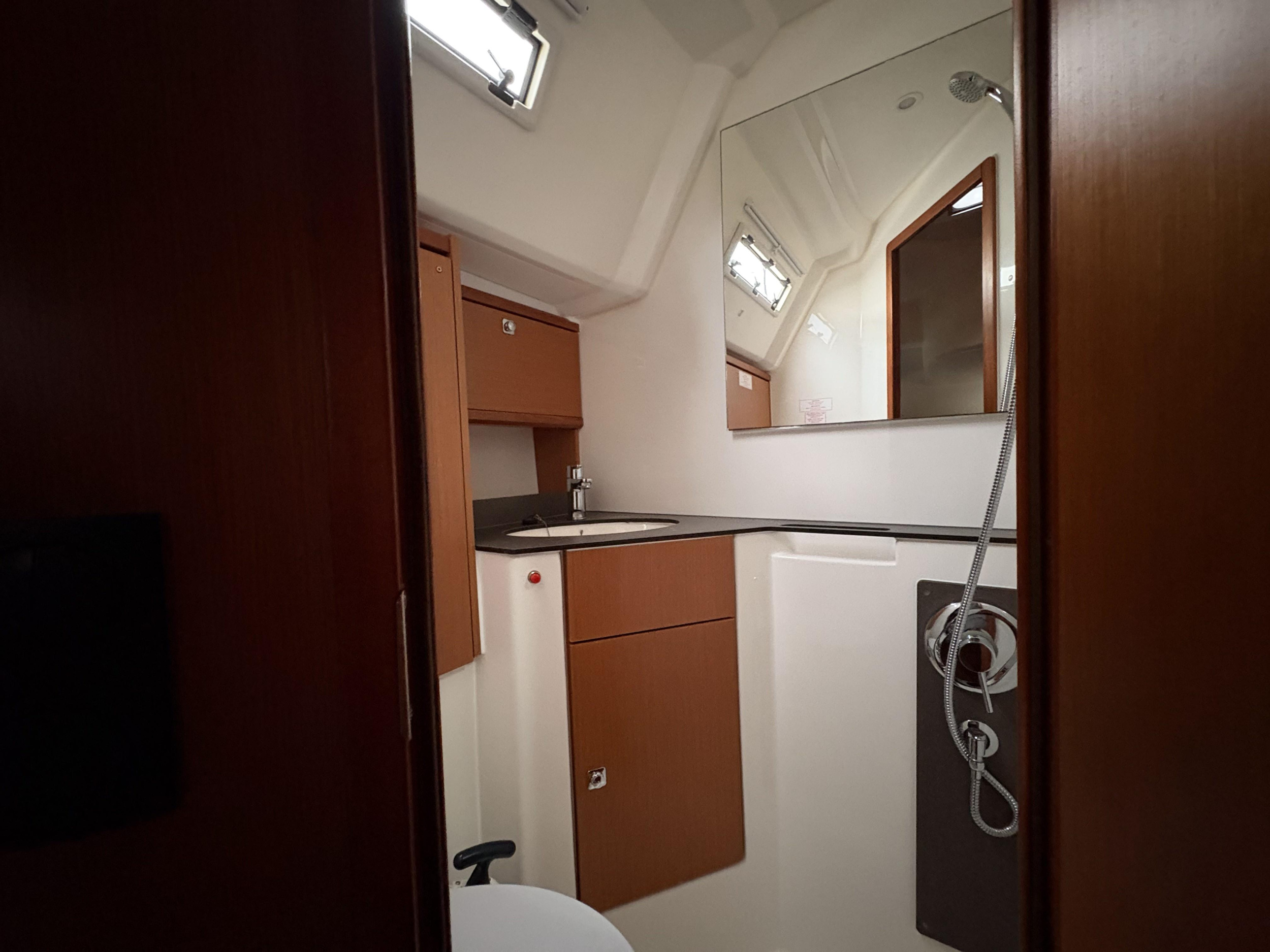 Bavaria Cruiser 46 - 4 cab. — photo 20