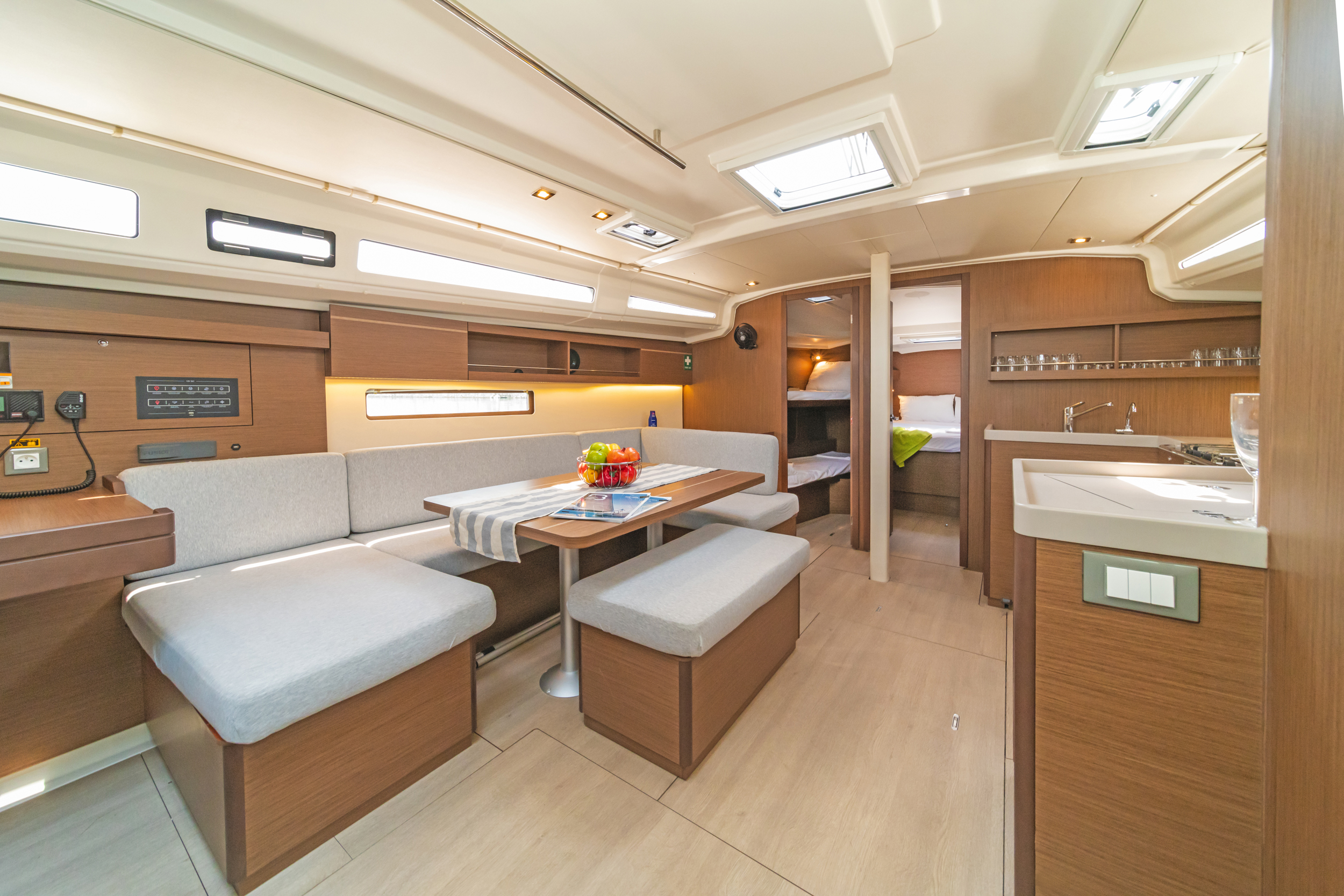 Oceanis 40.1 — photo 6