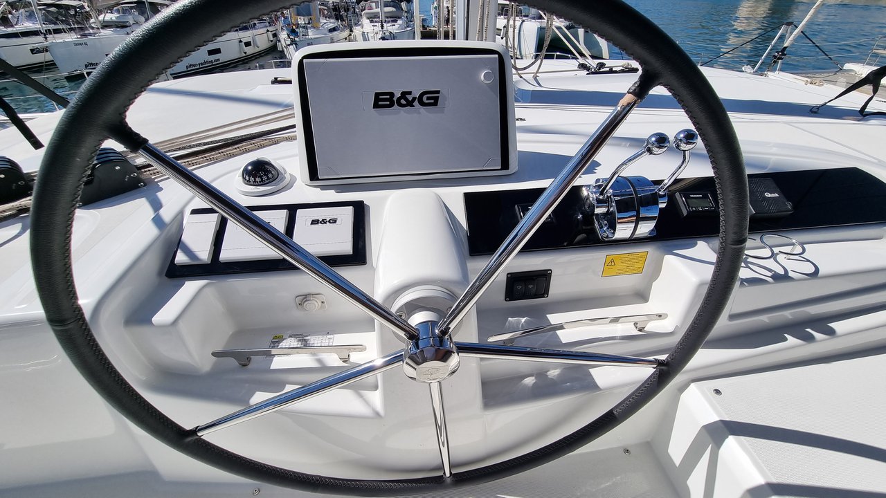 Lagoon 46 - 4 + 2 cab. — photo 6