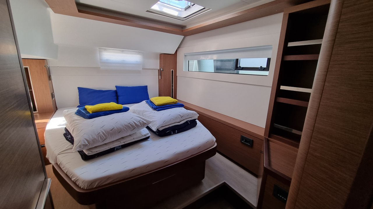 Lagoon 46 - 4 + 2 cab. — photo 18