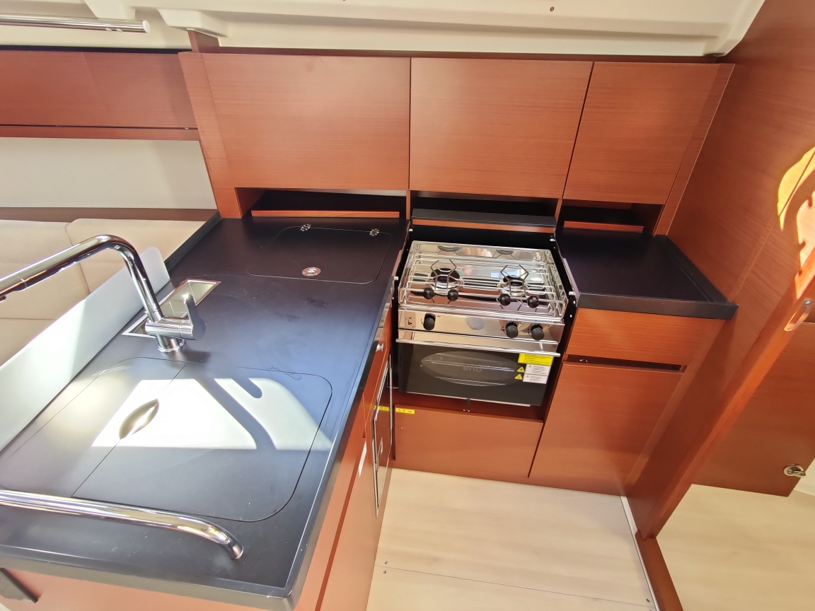 Hanse 418 - 3 cab. — photo 11
