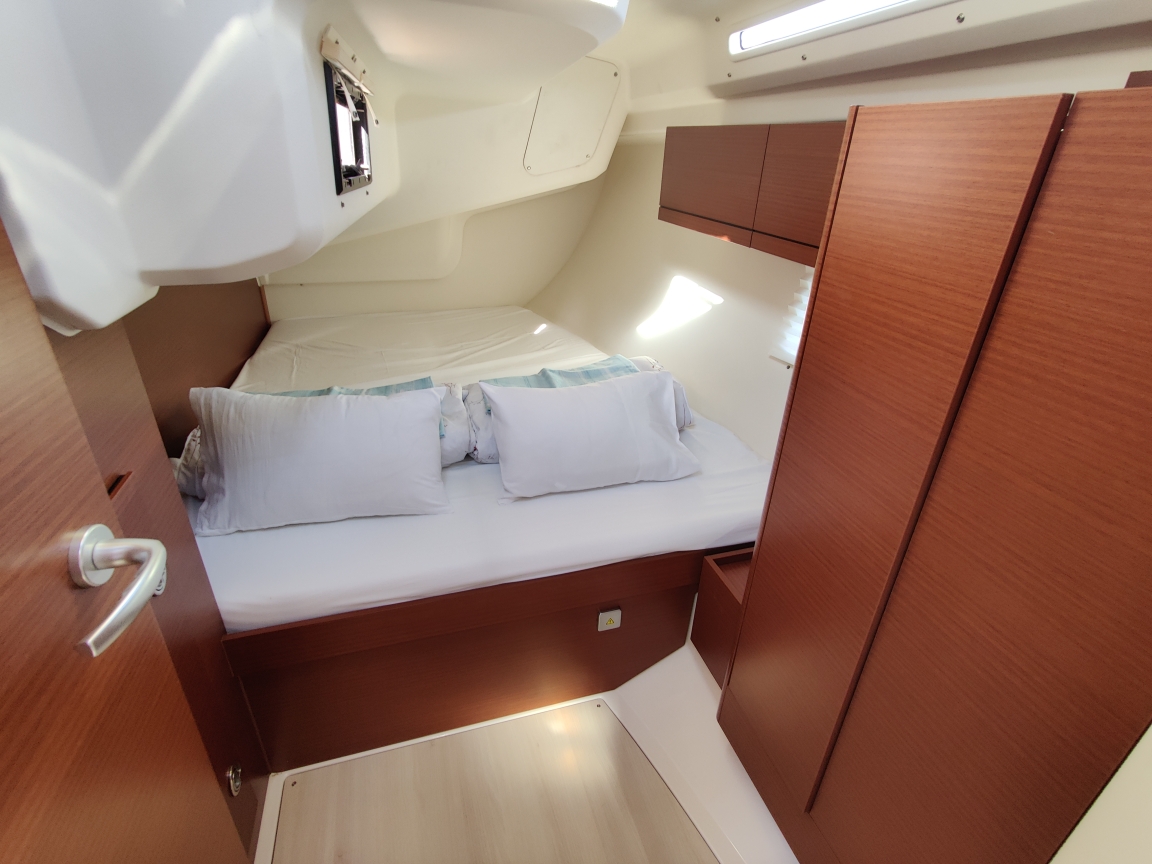 Hanse 418 - 3 cab. — photo 12
