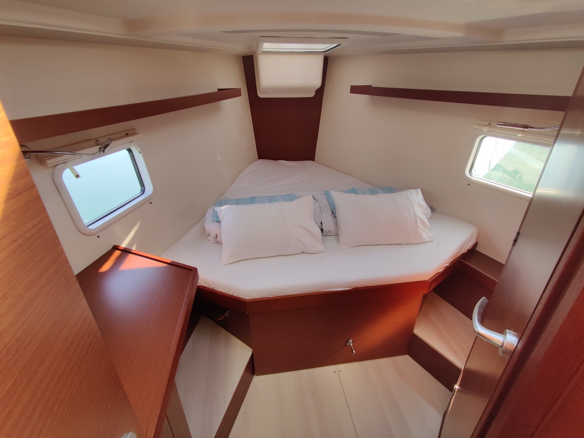 Hanse 418 - 3 cab. — photo 14