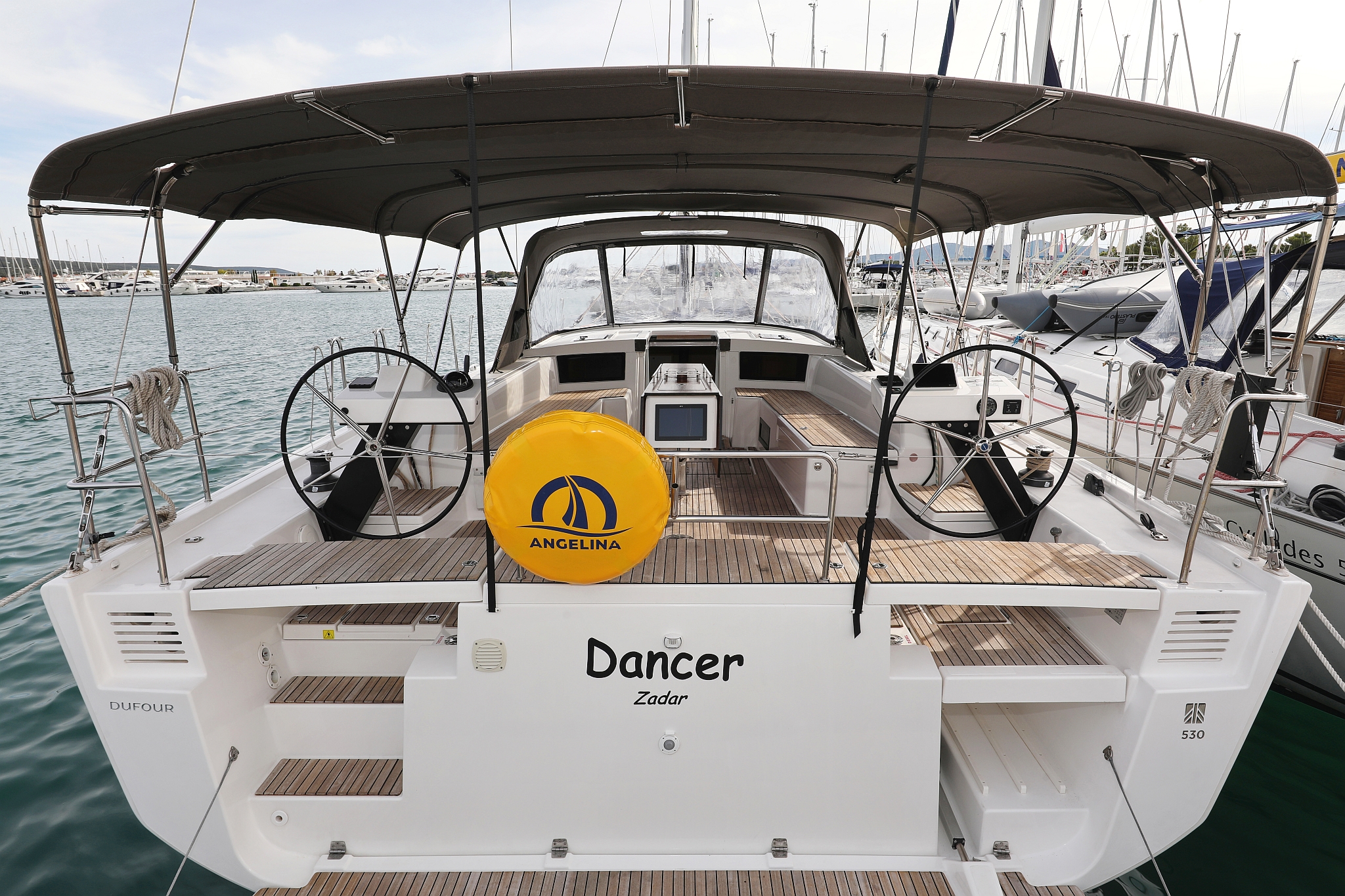 Dufour 530 — photo 1