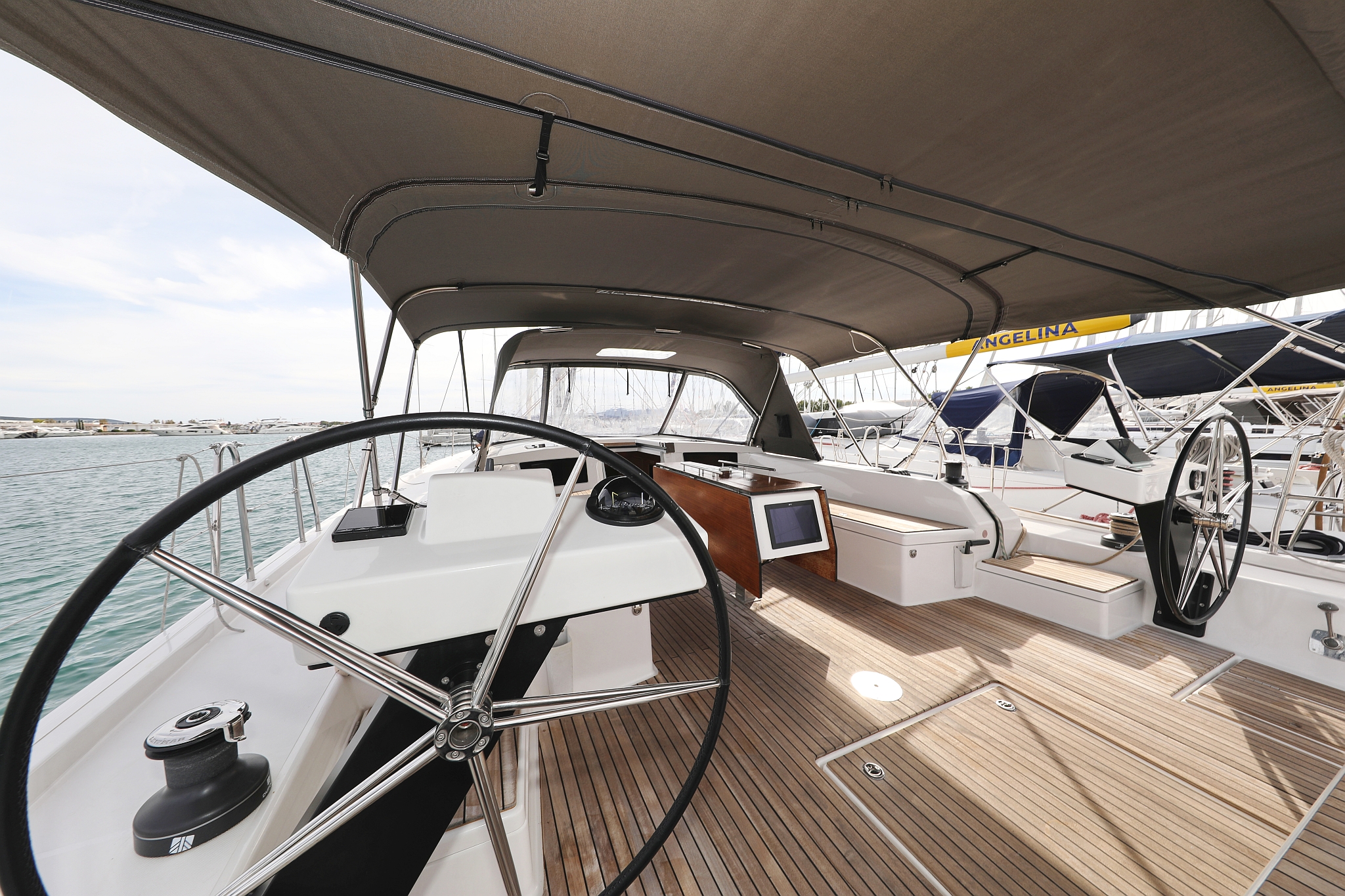 Dufour 530 — photo 7