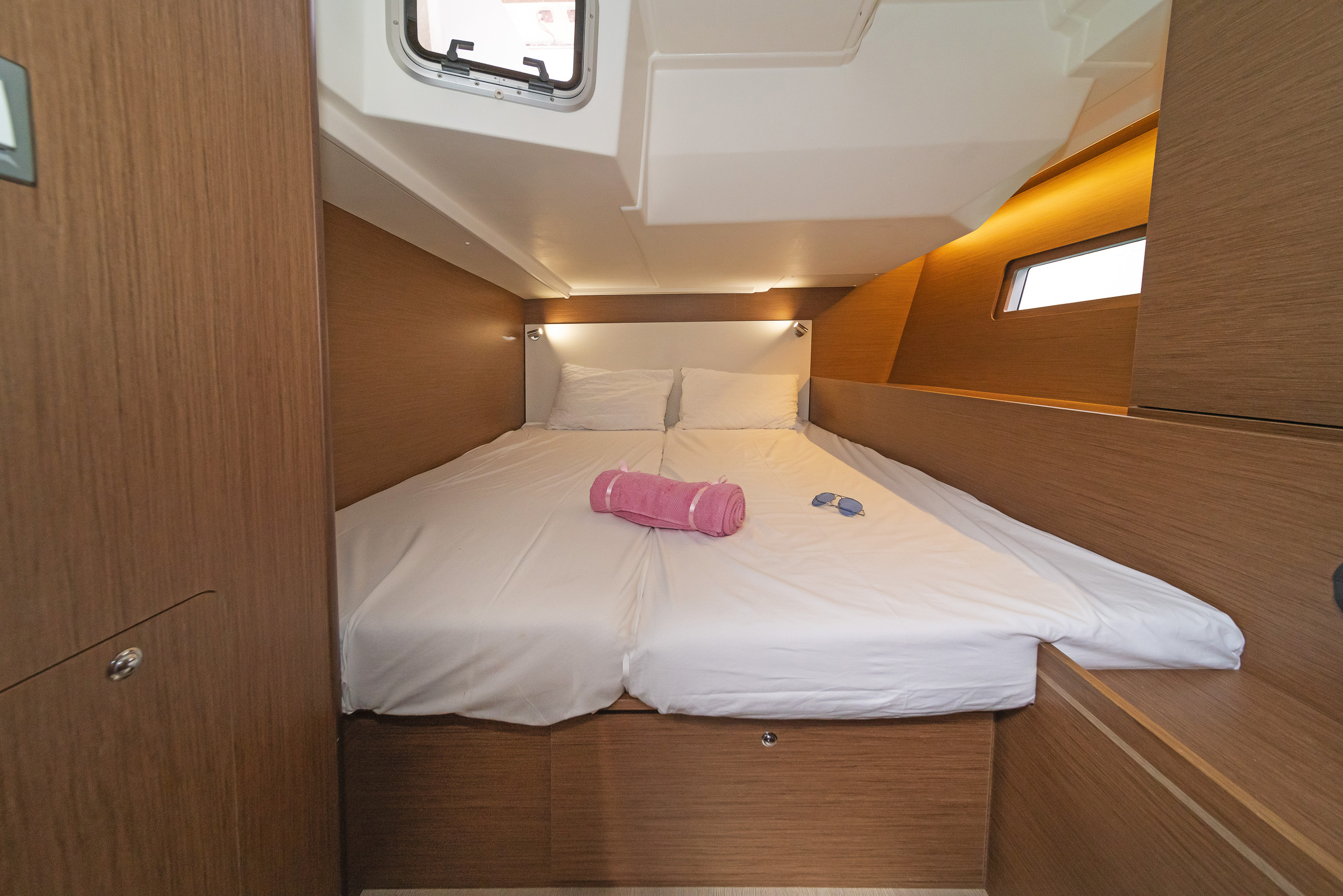 Oceanis 51.1 - 5 + 1 cab. — photo 10