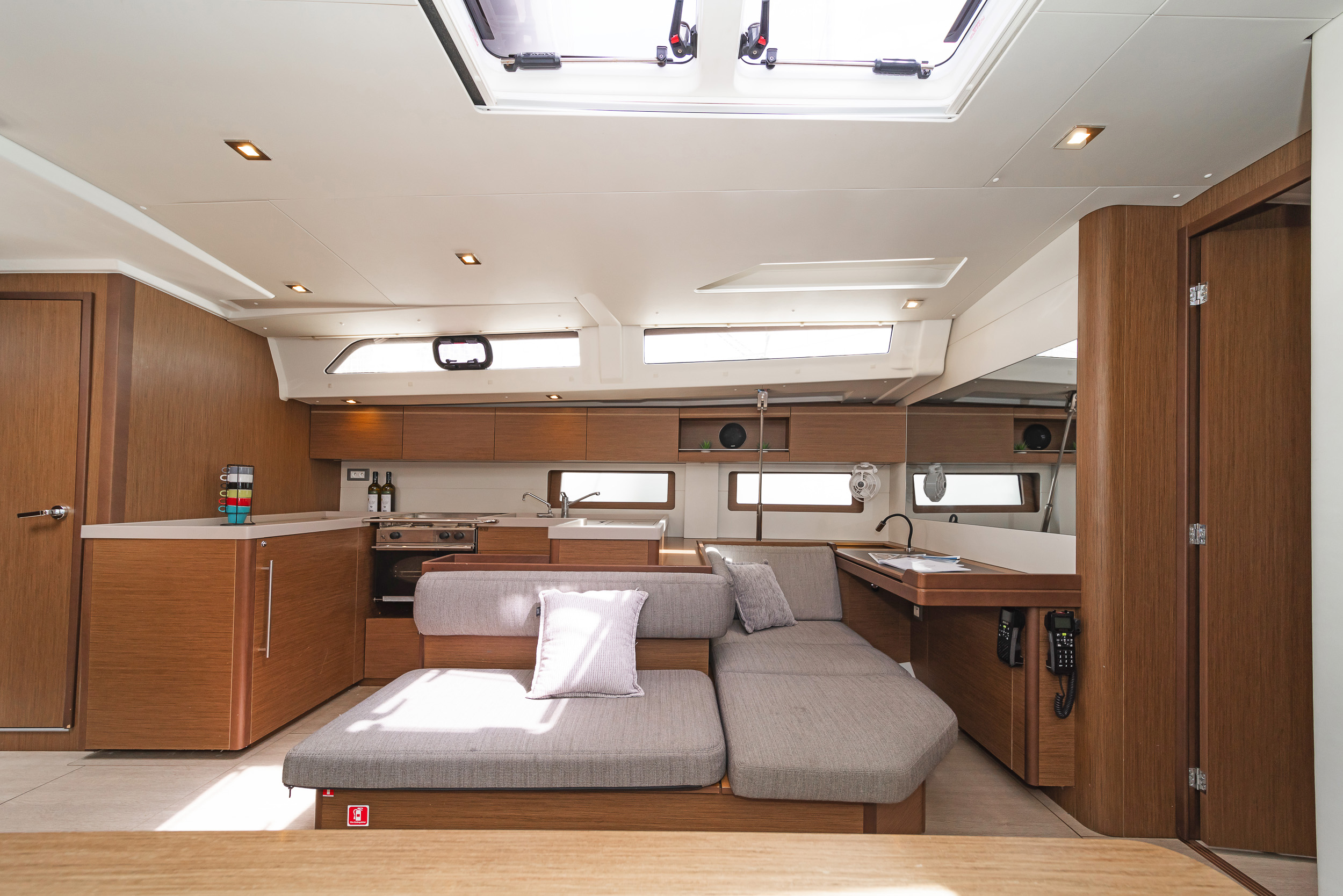 Oceanis 51.1 - 5 + 1 cab. — photo 15