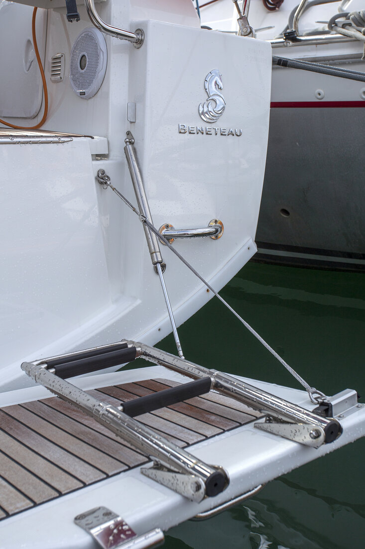 Oceanis 38.1 — photo 4