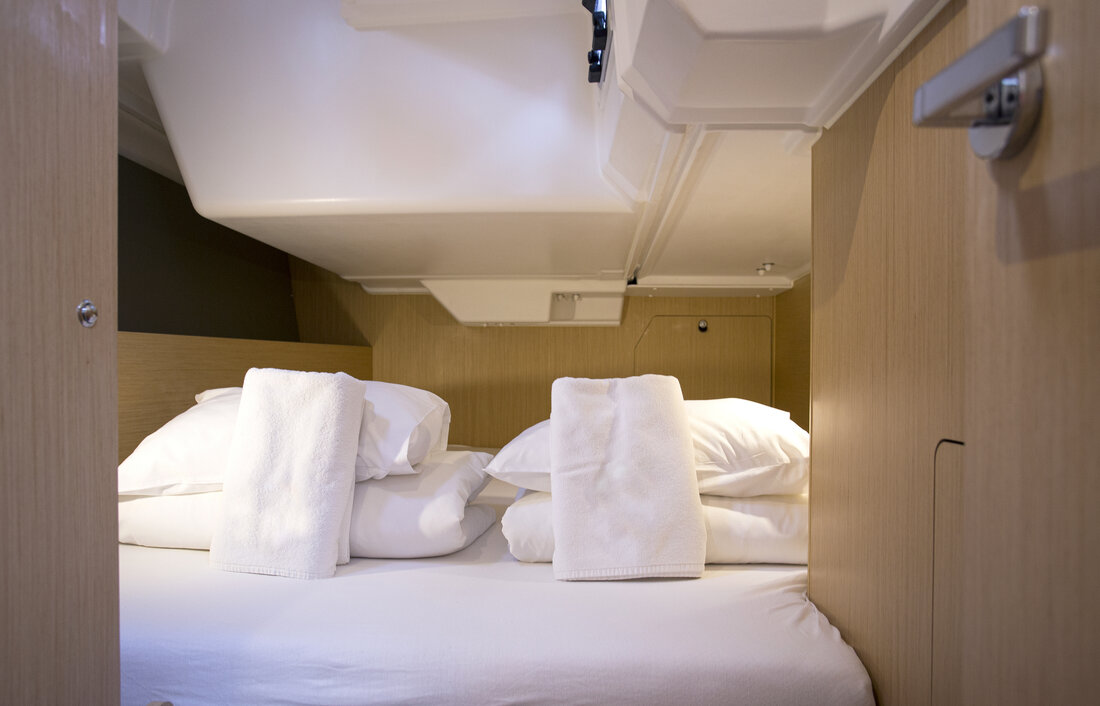 Oceanis 38.1 — photo 18