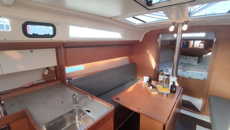 Dufour 360 GL - 3 cab. — photo 10