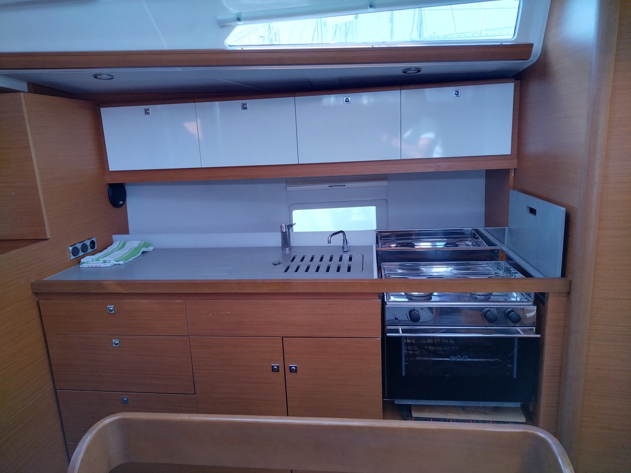 Dufour 430 — photo 21