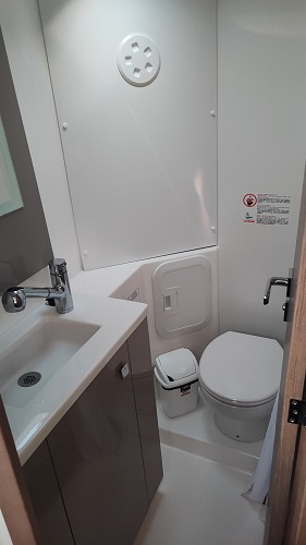 Fountaine Pajot Isla 40 - 4 + 1 cab. — photo 12