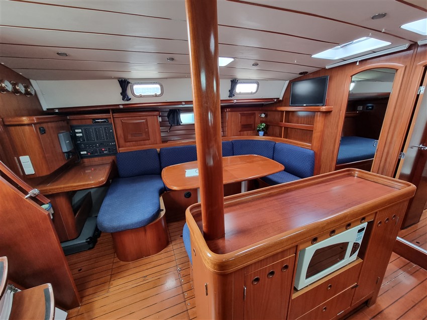 Beneteau 50 — photo 9