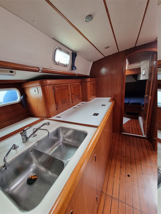 Beneteau 50 — photo 11