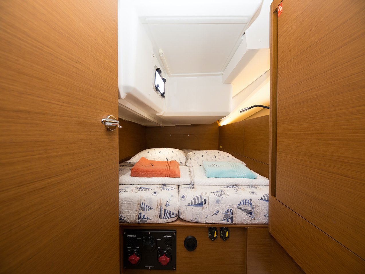 Sun Odyssey 440 - 4 cab. — photo 9
