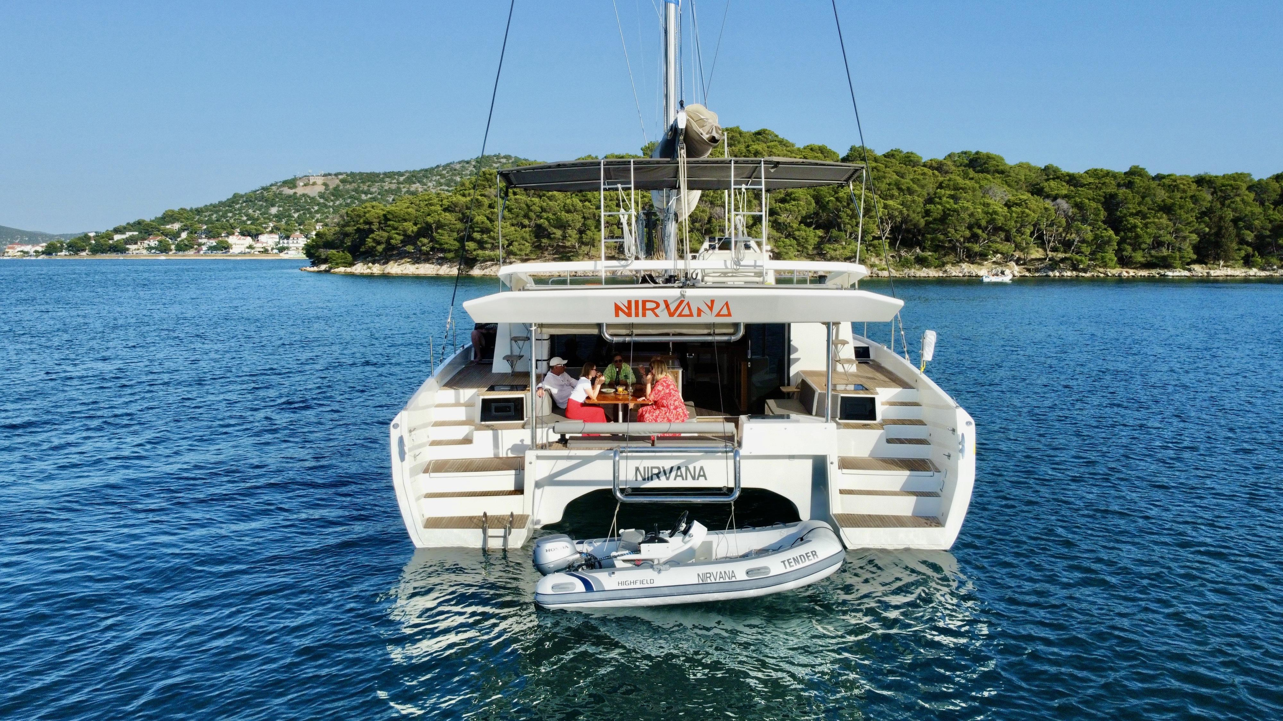 Dufour 48 Catamaran - 5 + 1 cab. — photo 11