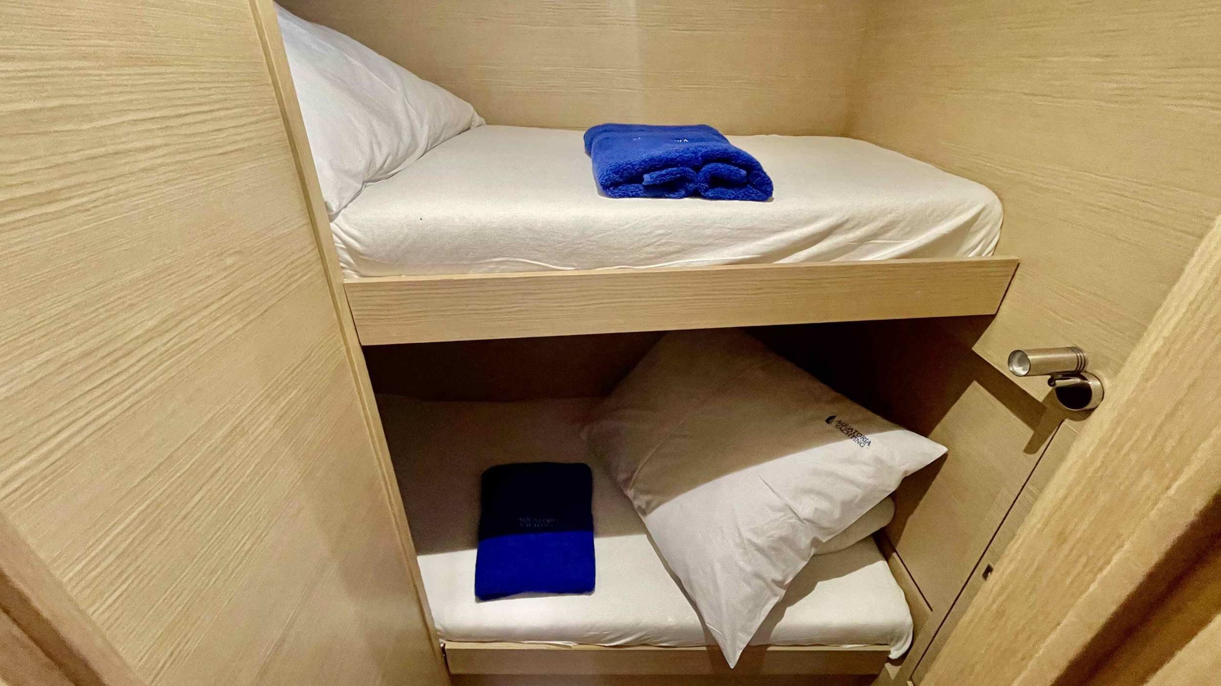 Dufour 48 Catamaran - 5 + 1 cab. — photo 40