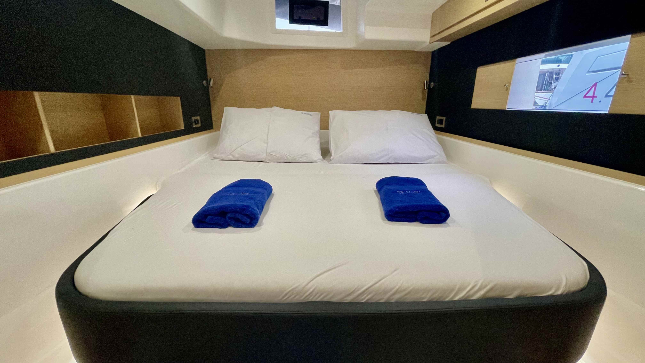 Dufour 48 Catamaran - 5 + 1 cab. — photo 44