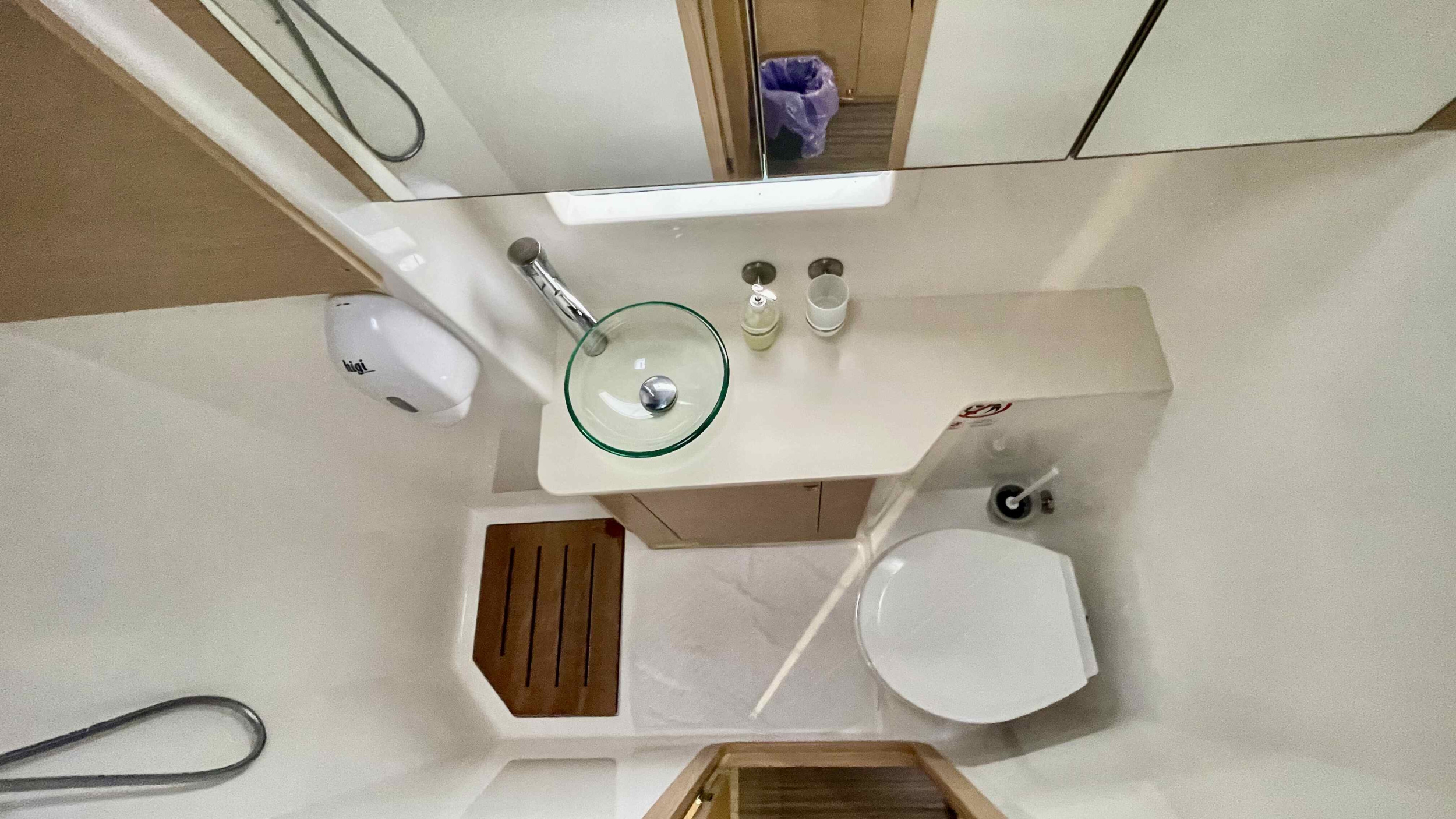 Dufour 48 Catamaran - 5 + 1 cab. — photo 48
