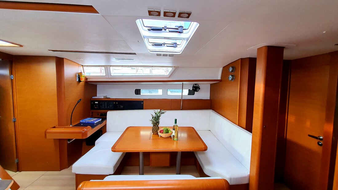 Sun Odyssey 479 - 4 cab. — photo 5