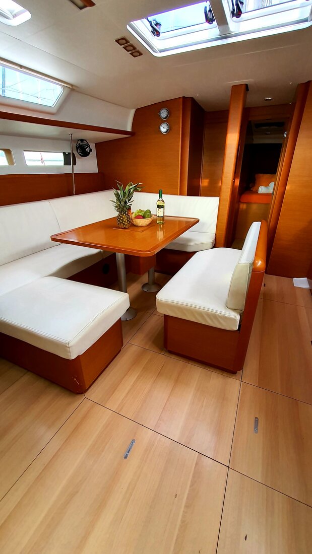Sun Odyssey 479 - 4 cab. — photo 7