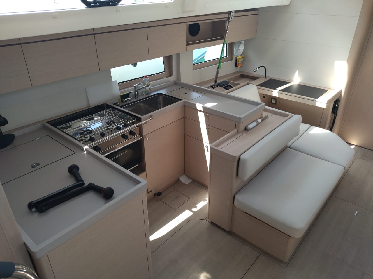 Oceanis 51.1 - 5 + 1 cab. — photo 5