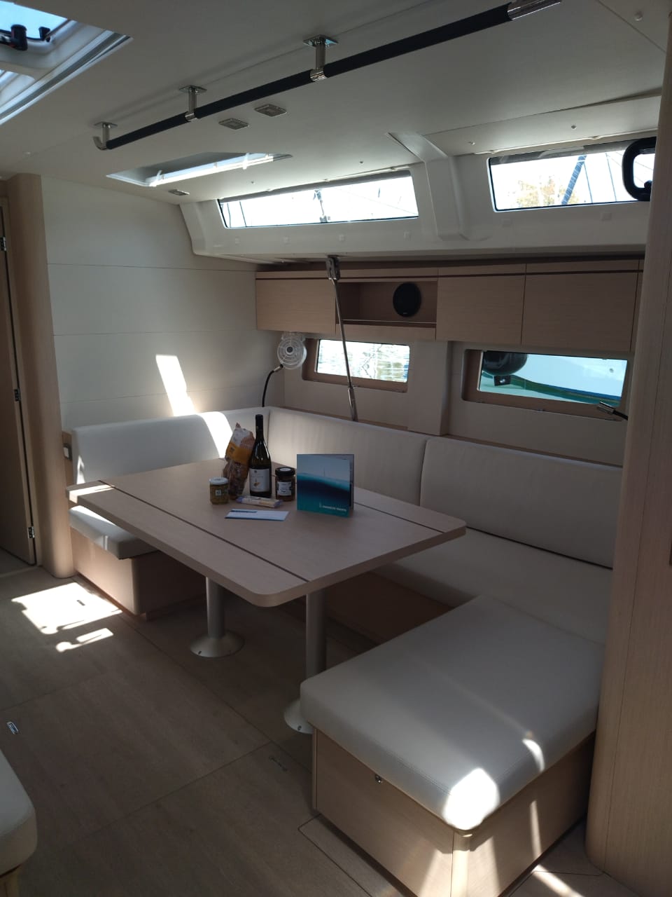 Oceanis 51.1 - 5 + 1 cab. — photo 6