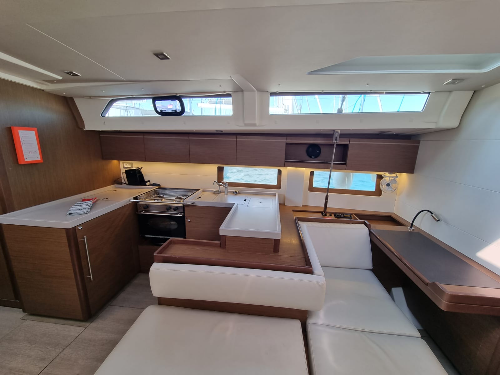 Oceanis 51.1 - 5 + 1 cab. — photo 5