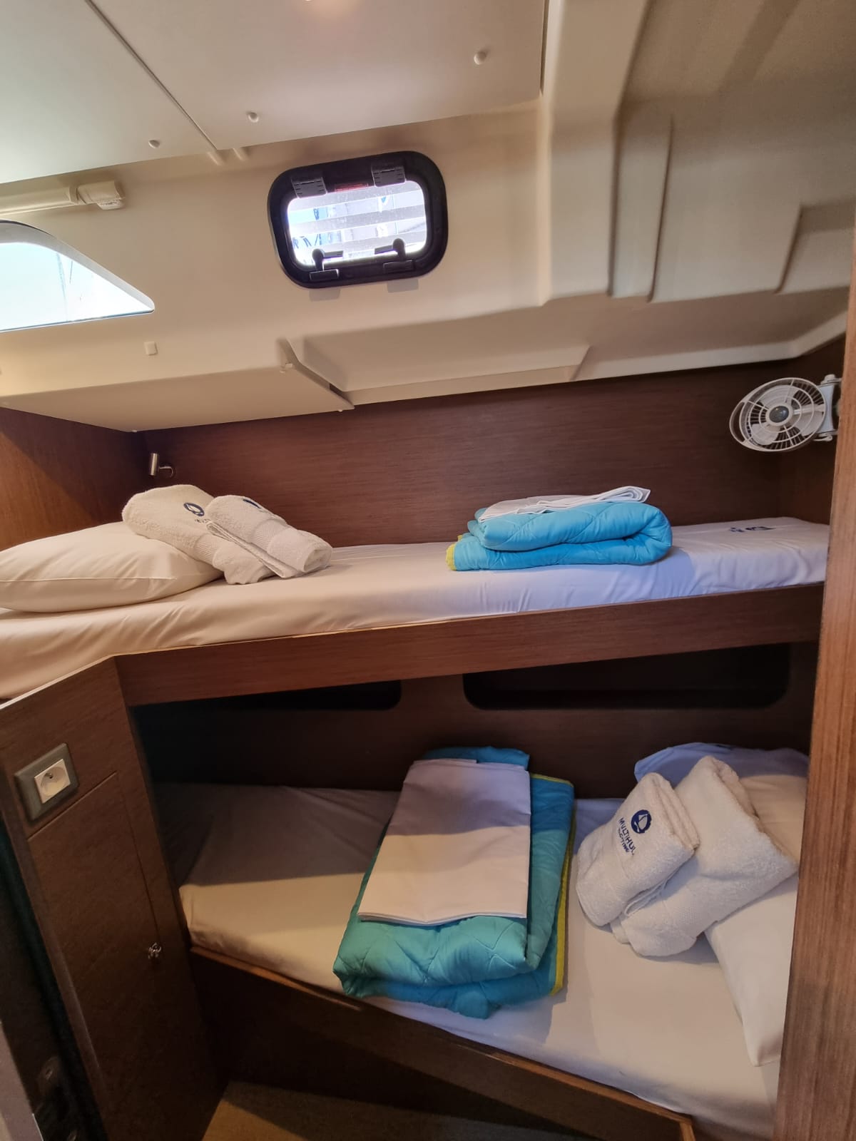 Oceanis 51.1 - 5 + 1 cab. — photo 8