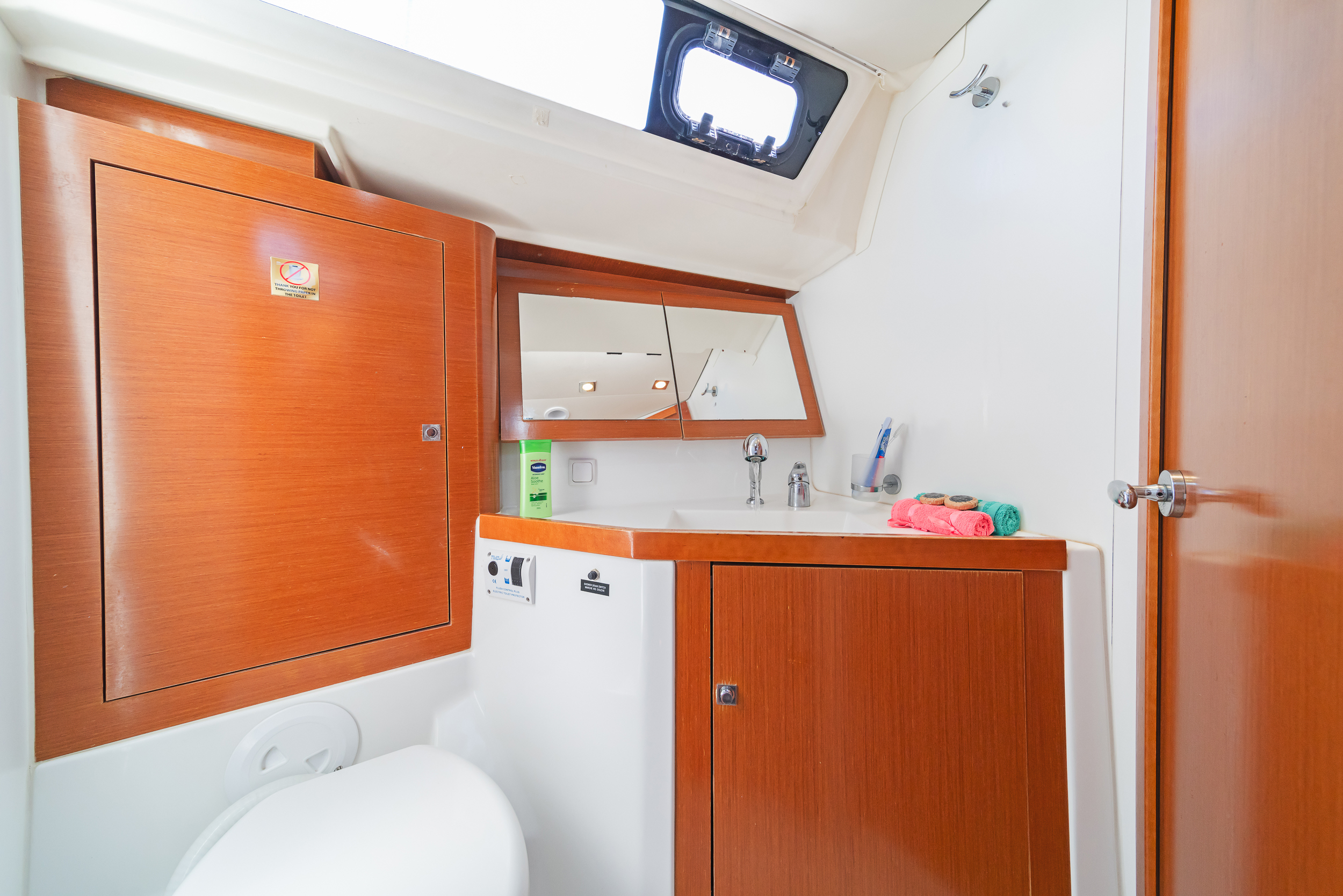 Oceanis 45 - 4 cab. — photo 14