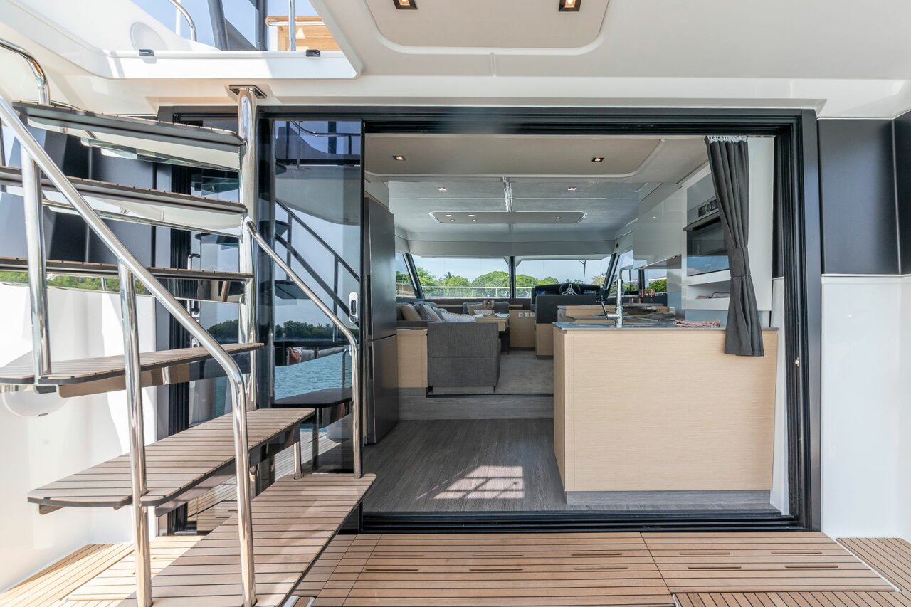 Fountaine Pajot MY5 — photo 12