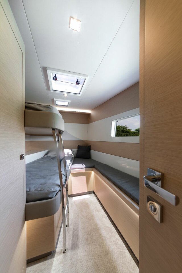 Fountaine Pajot MY5 — photo 16