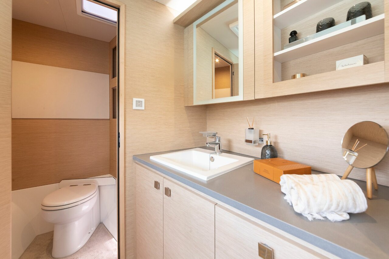 Fountaine Pajot MY5 — photo 18