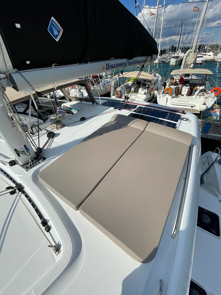 Lagoon 40 - 4 + 2 cab — photo 5