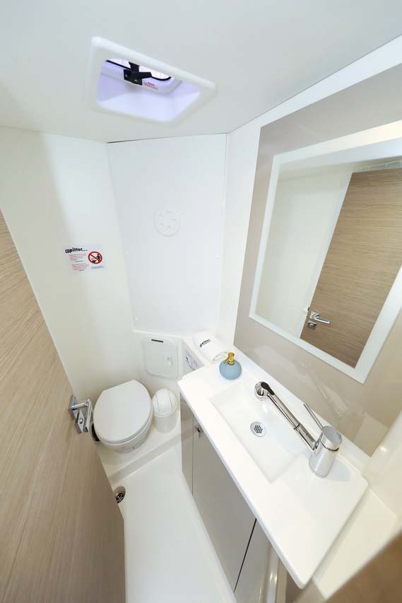 Fountaine Pajot Isla 40 - 4 cab. — photo 30