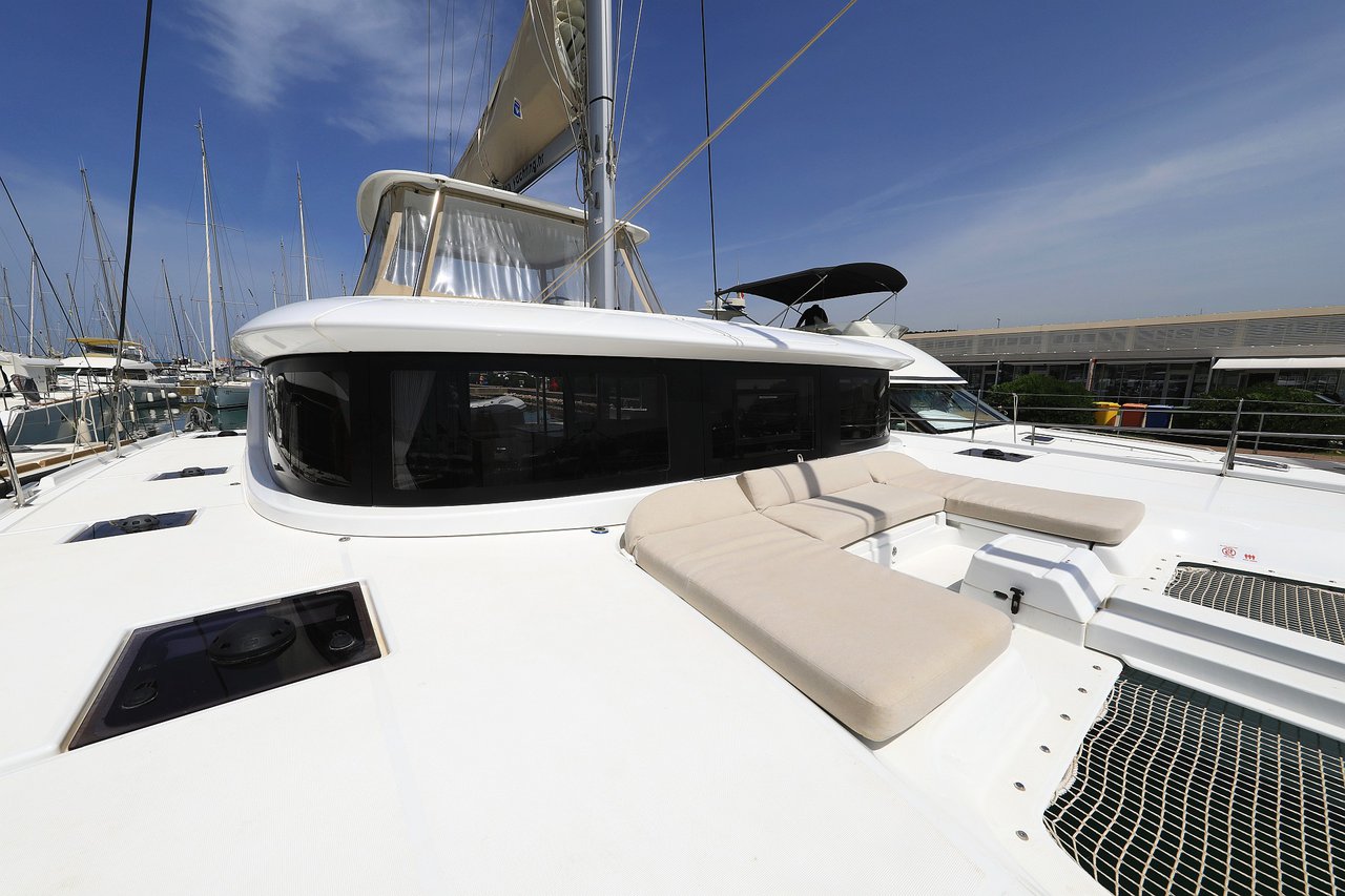 Lagoon 46 - 4 + 2 cab. — photo 9