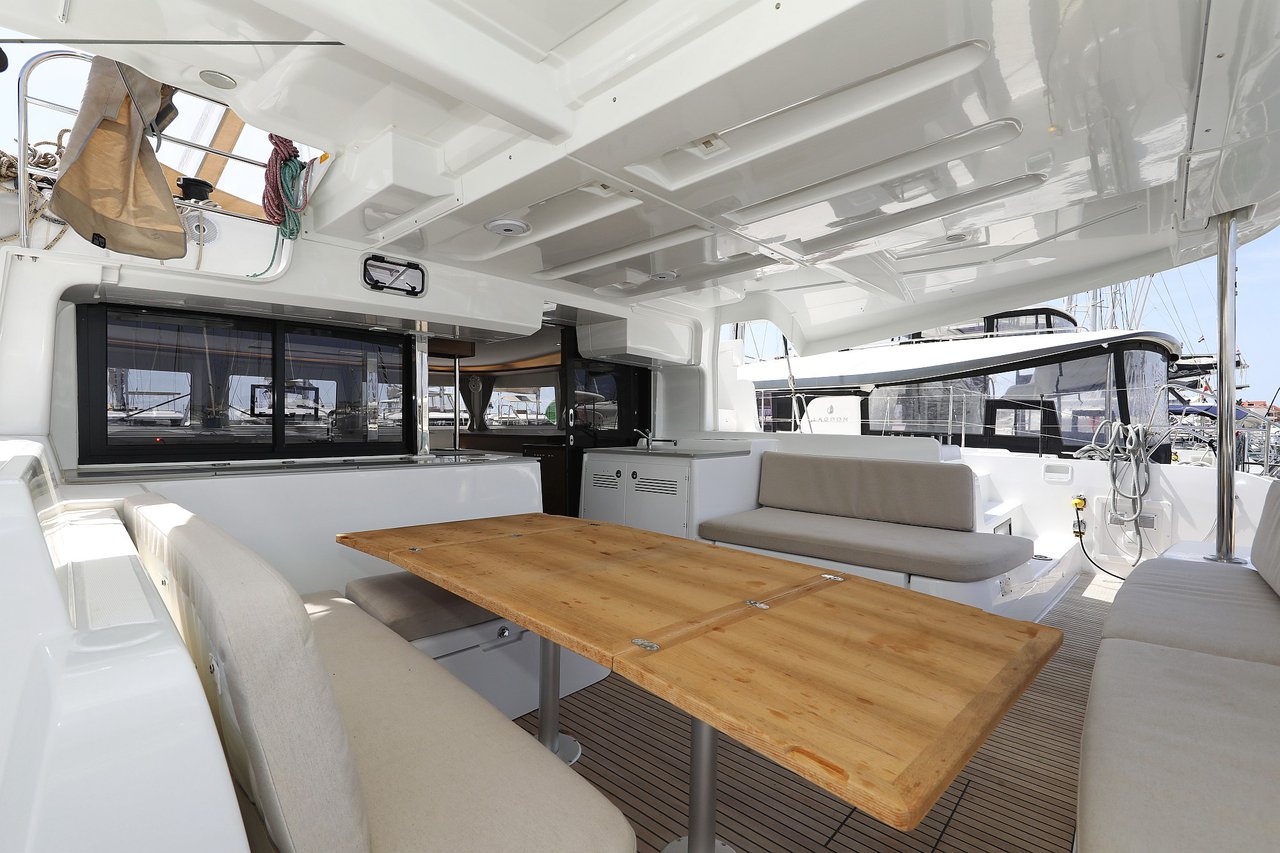 Lagoon 46 - 4 + 2 cab. — photo 21