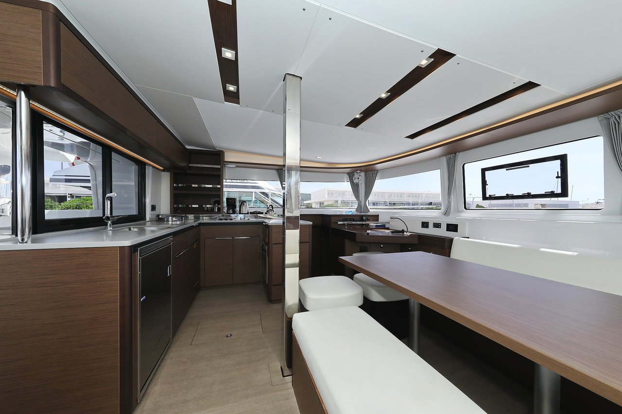Lagoon 46 - 4 + 2 cab. — photo 29