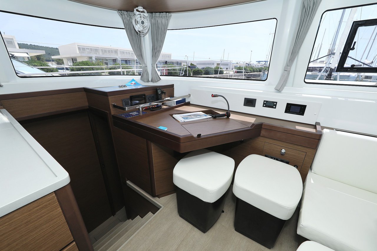 Lagoon 46 - 4 + 2 cab. — photo 30