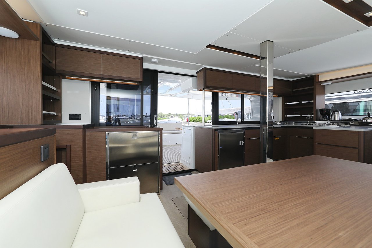 Lagoon 46 - 4 + 2 cab. — photo 42