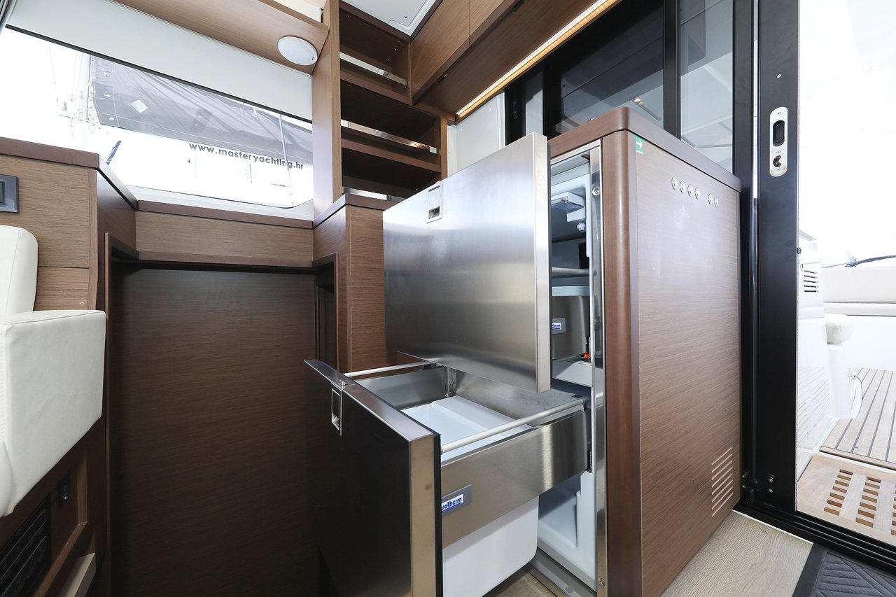 Lagoon 46 - 4 + 2 cab. — photo 48