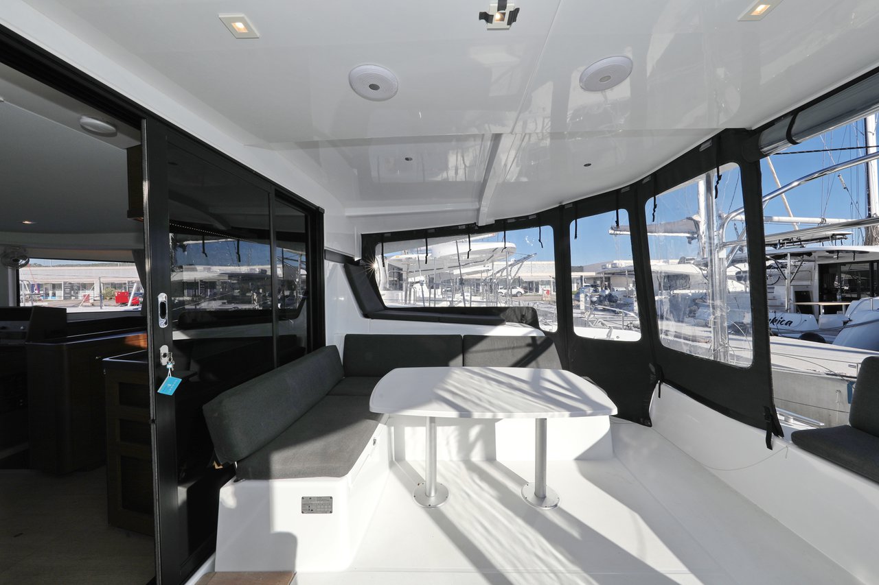 Lagoon 42 - 4 + 2 cab. — photo 14