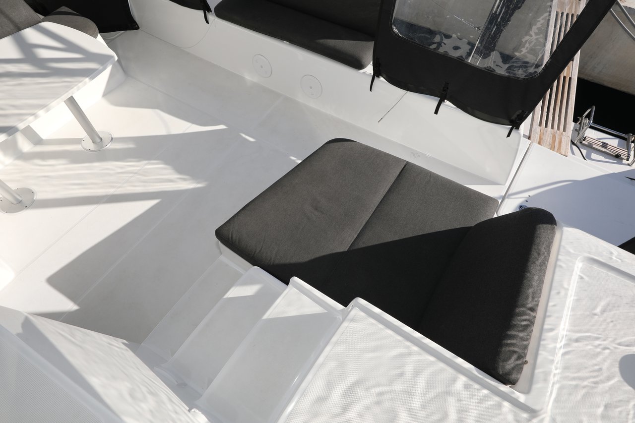Lagoon 42 - 4 + 2 cab. — photo 24