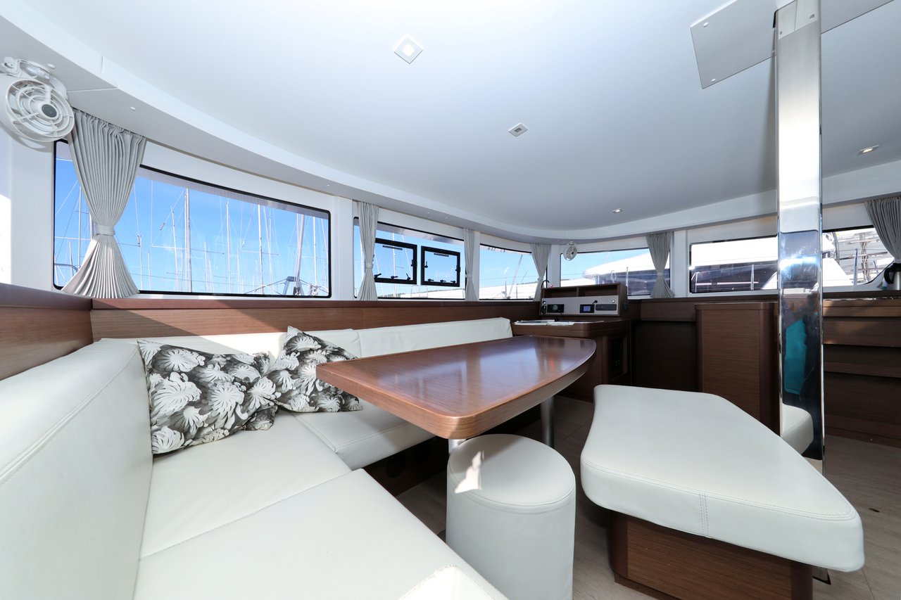 Lagoon 42 - 4 + 2 cab. — photo 31