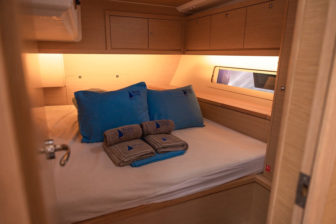 Dufour 470 - 4 cab. — photo 8