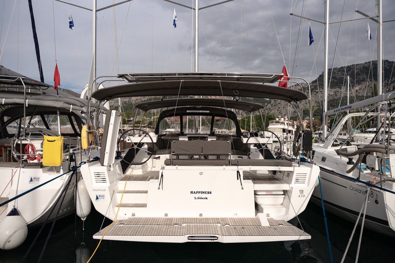 Dufour 470 - 4 cab. — photo 11